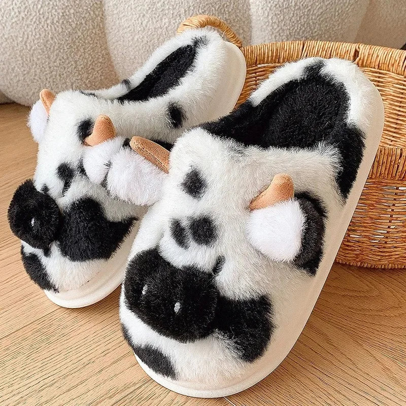 đ SnuggleMoo⢠Womenâs Winter Warm Cow Slippers
