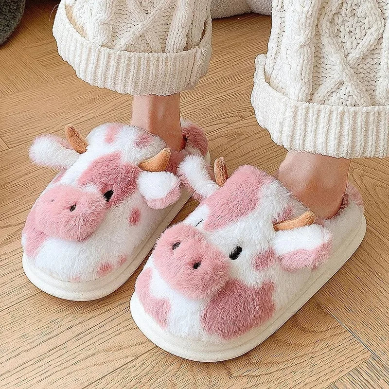 đ SnuggleMoo⢠Womenâs Winter Warm Cow Slippers
