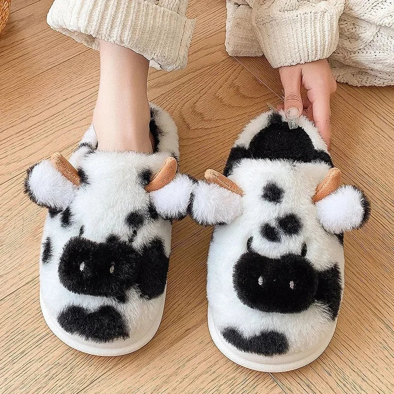 đ SnuggleMoo⢠Womenâs Winter Warm Cow Slippers
