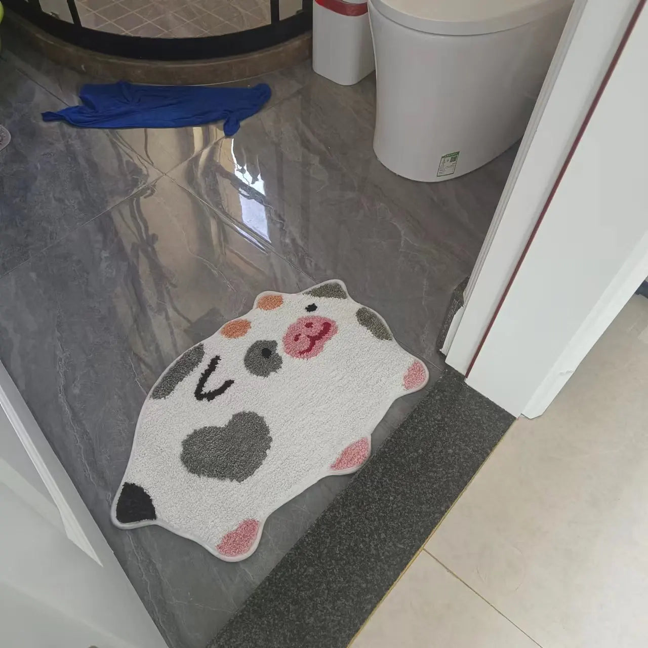 🐮 Moo Moo Rug (20% OFF)